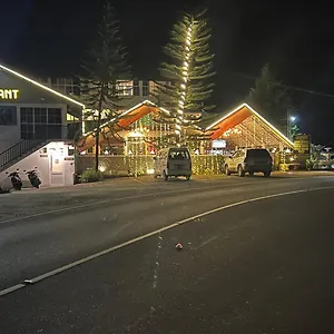Hill Cool & Restaurant Hatton